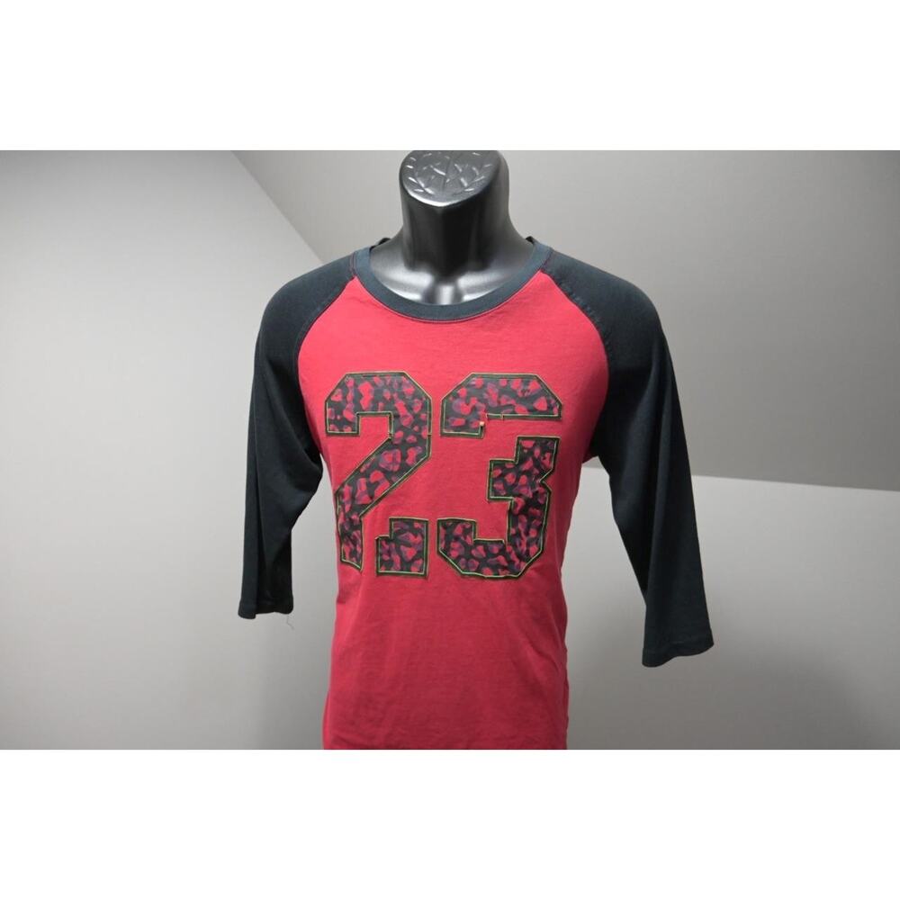 Nike Air Jordan Tee Gym Shirt Graphic Red 3/4 Sleeve Mens Size Medium - Picture 3 of 11